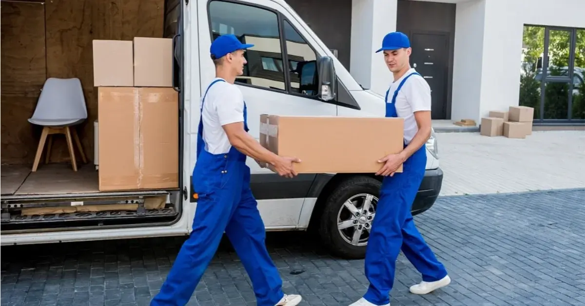 Hire Movers in Dubai