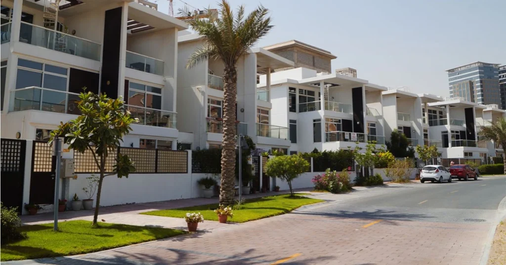 Moving in Dubai Gated Communities