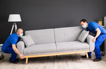 Best moving time in Dubai Marina shown by calm morning street view of the Marina waterfront